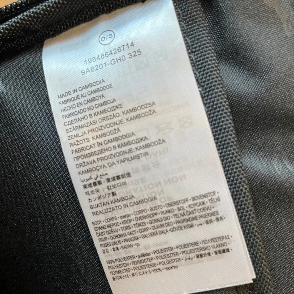 Lacoste Kids Argent Chine Heather Grey Backpack 9A6201-GH0‎ NWT